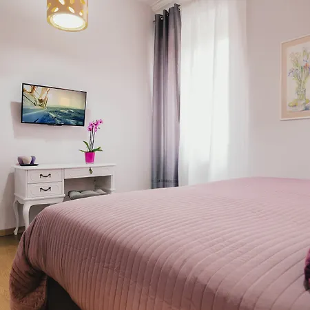 Apartment D&a Center